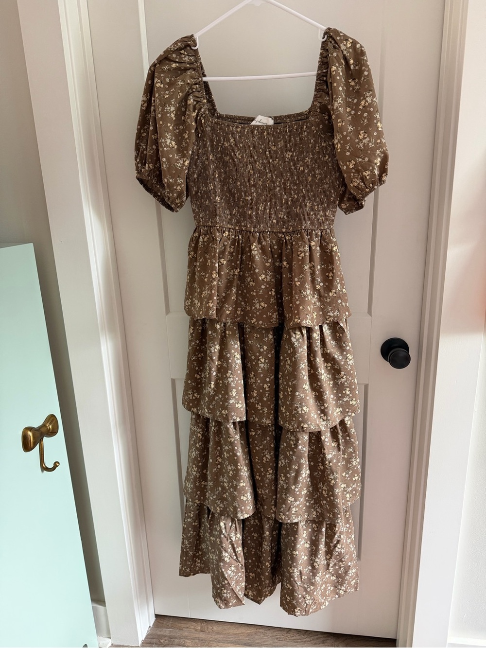 Brown Floral Tiered Maxi Dress with Puff Sleeves